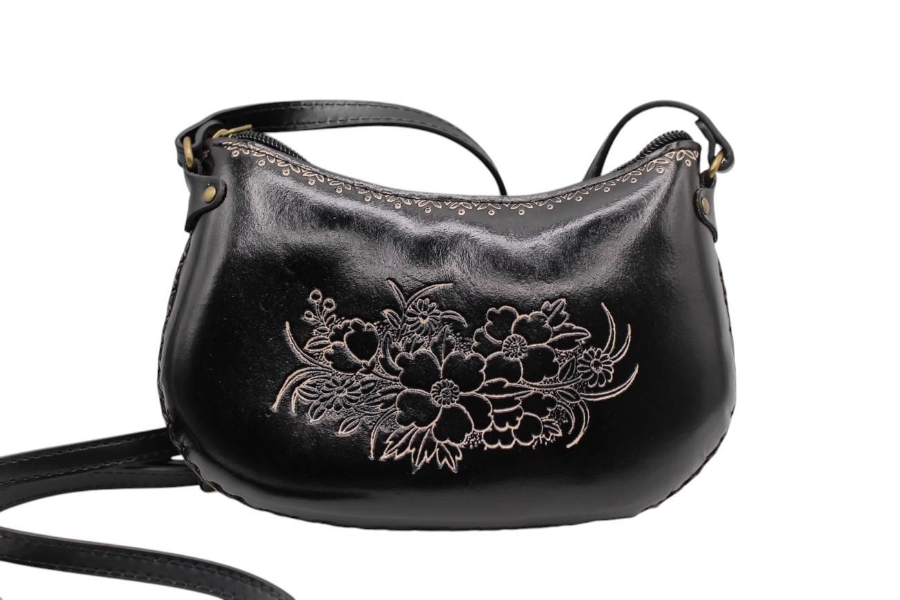 Handmade Leather Fox Crossbody Bag: Animal-Themed Mini Purse