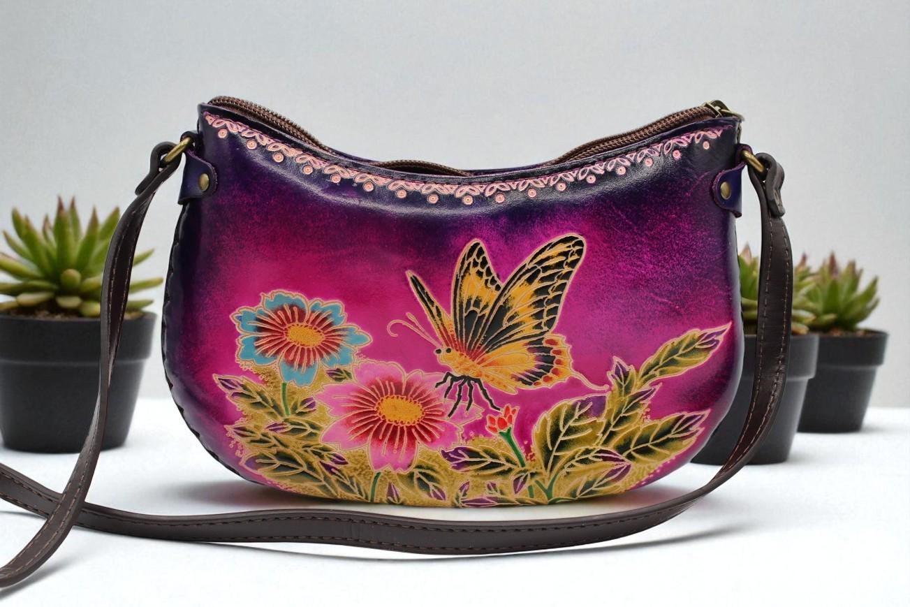 Handmade Leather Butterfly Crossbody Purse: Animal-Themed Mini Bag