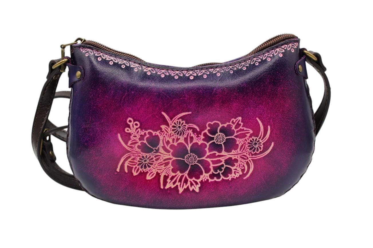 Handmade Leather Butterfly Crossbody Purse: Animal-Themed Mini Bag