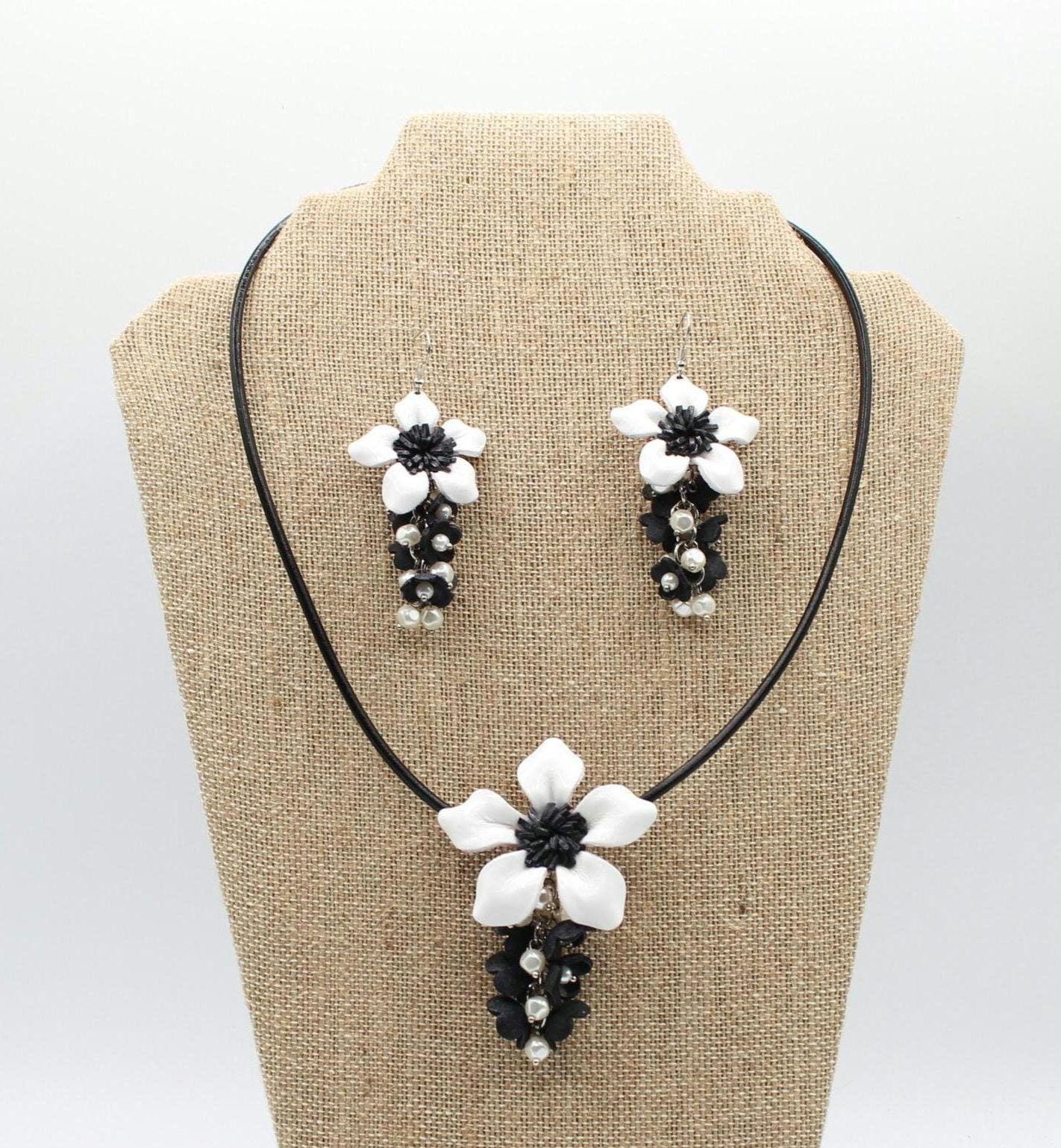 Genuine Handmade Leather Flower Necklace with Leather Flower Earrings Set black white