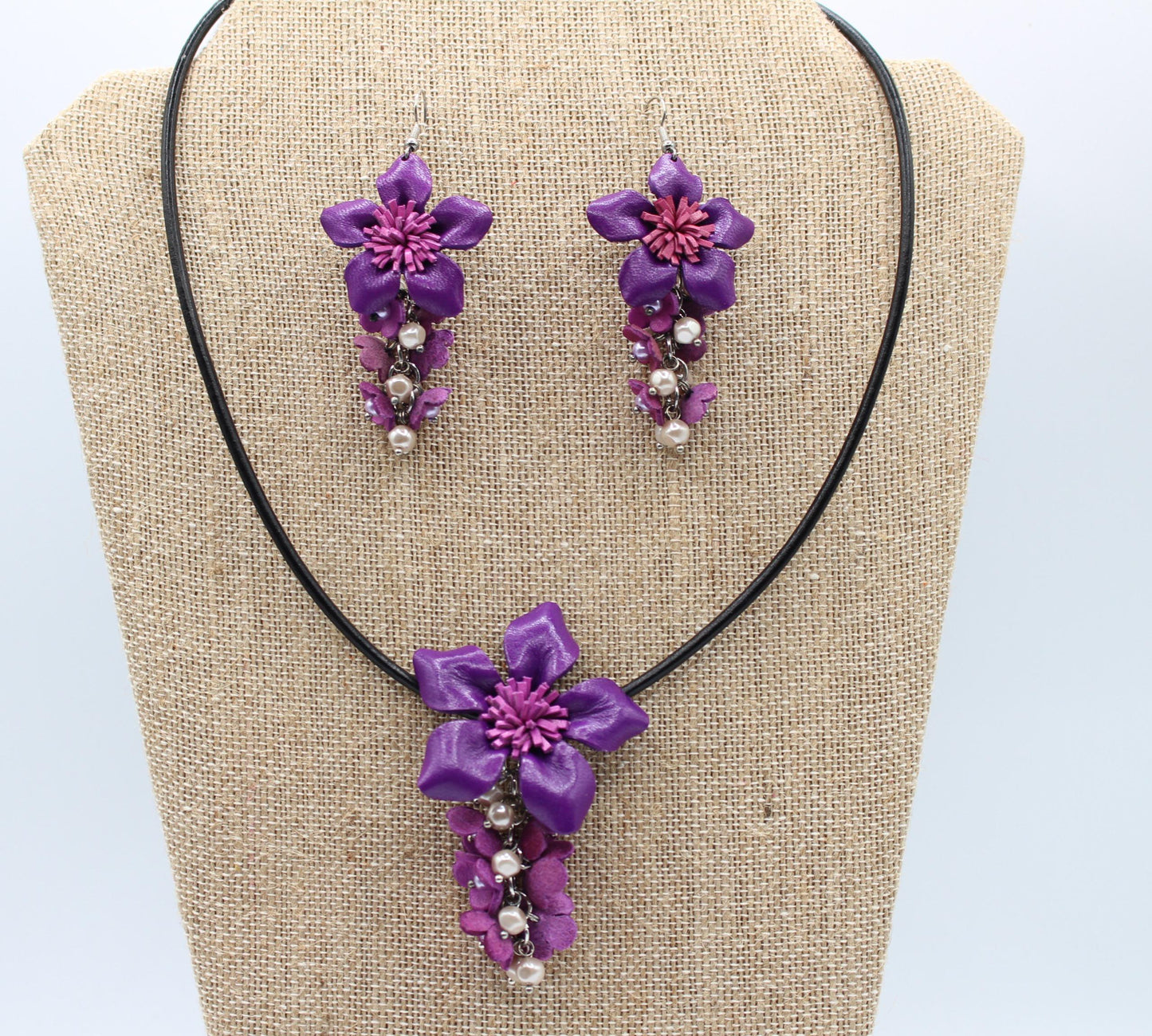 Genuine Handmade Leather Flower Necklace with Earrings Set Jewelry Set Necklace Earrings purple