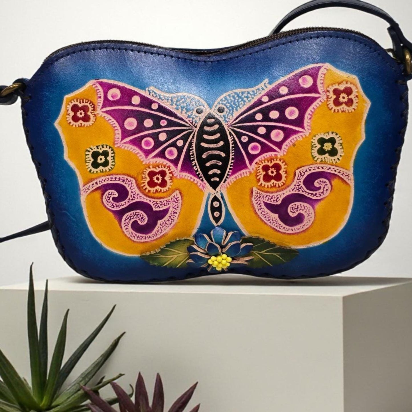 Handmade Leather Butterfly Crossbody Purse: Animal-Themed Shoulder Bag