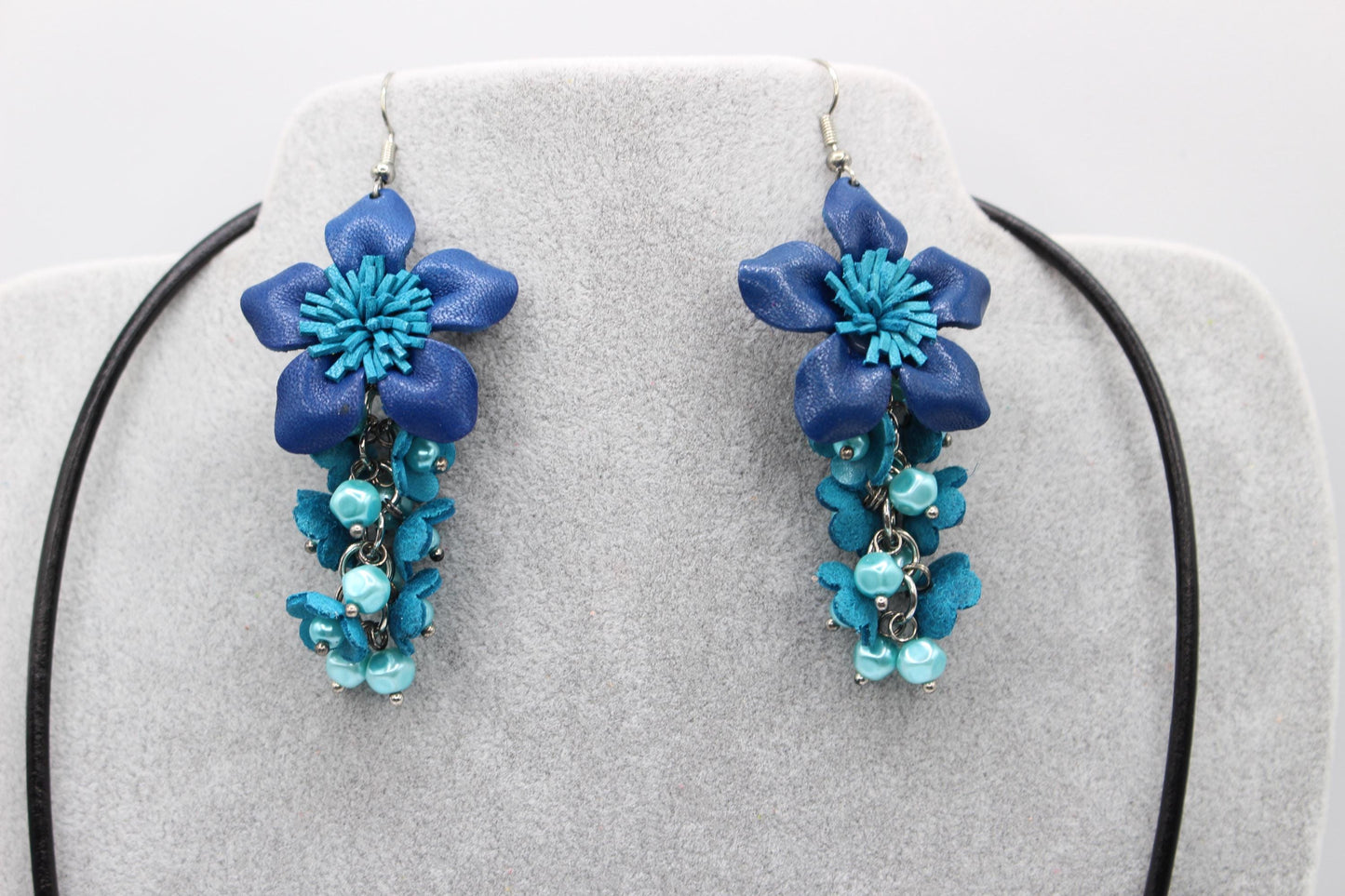 Genuine Handmade Leather Flower Necklace with  Earrings Set Cobalt & Turquoise Floral Jewelry Set Necklace  Earrings