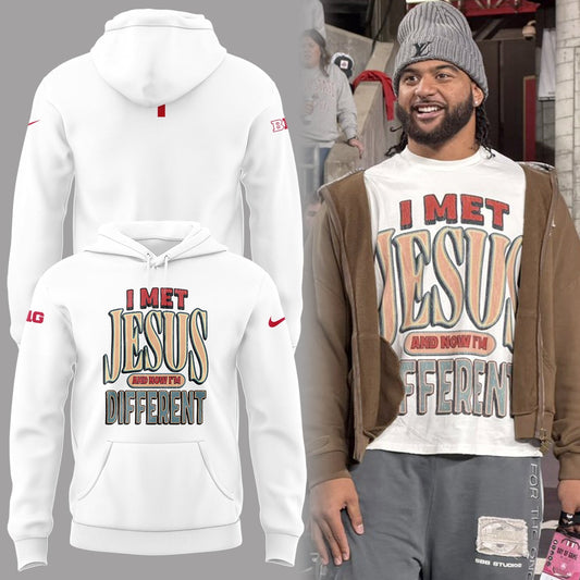 Back at Ohio State, J.T. Tuimoloau makes a statement in the I MET JESUS AND NOW IM DIFFERENT Hoodie - GO17