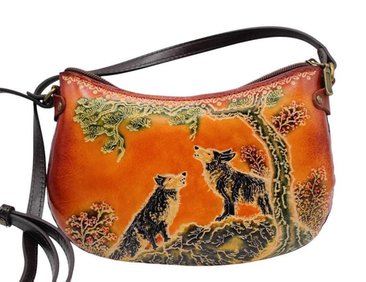 Handmade Leather Wolf Crossbody Purse: Animal-Themed Mini Bag