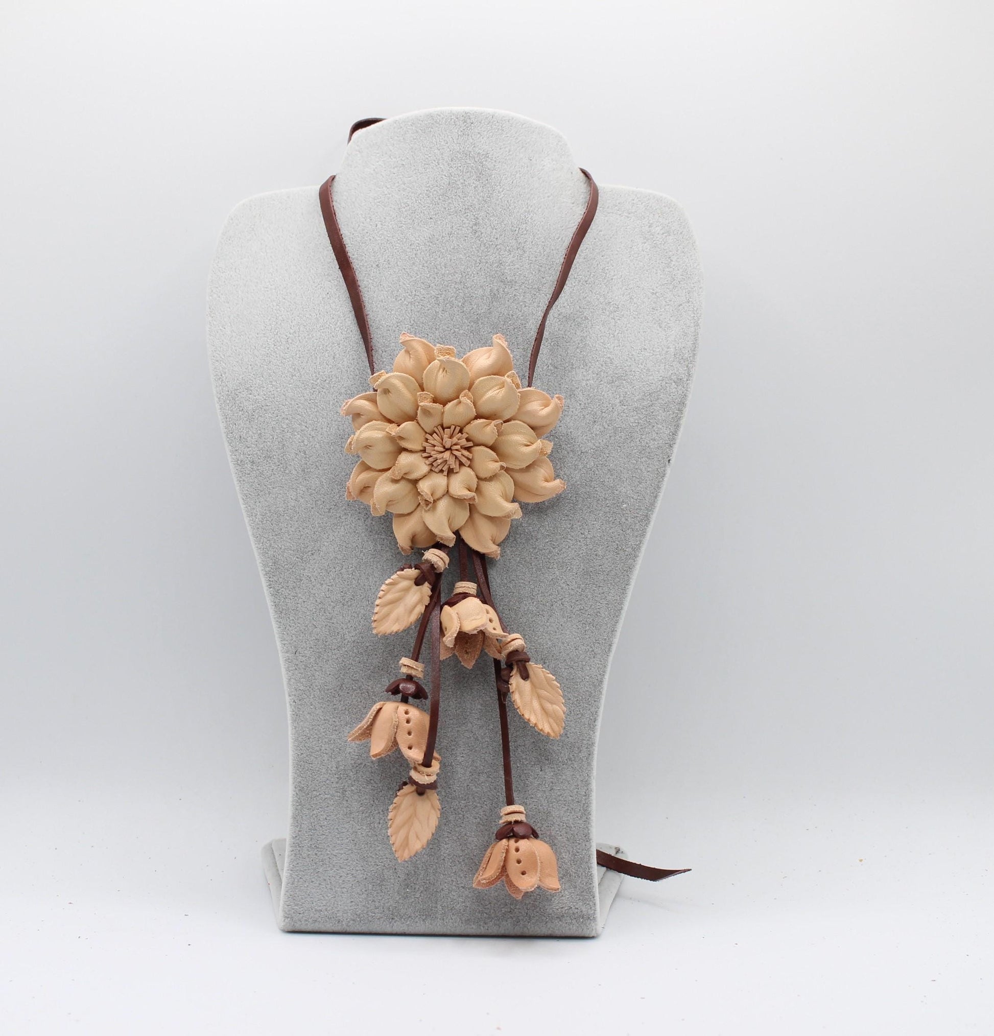 Genuine Handmade Leather Flower Hatband daisy flower Genuine Leather Pendant Accessories