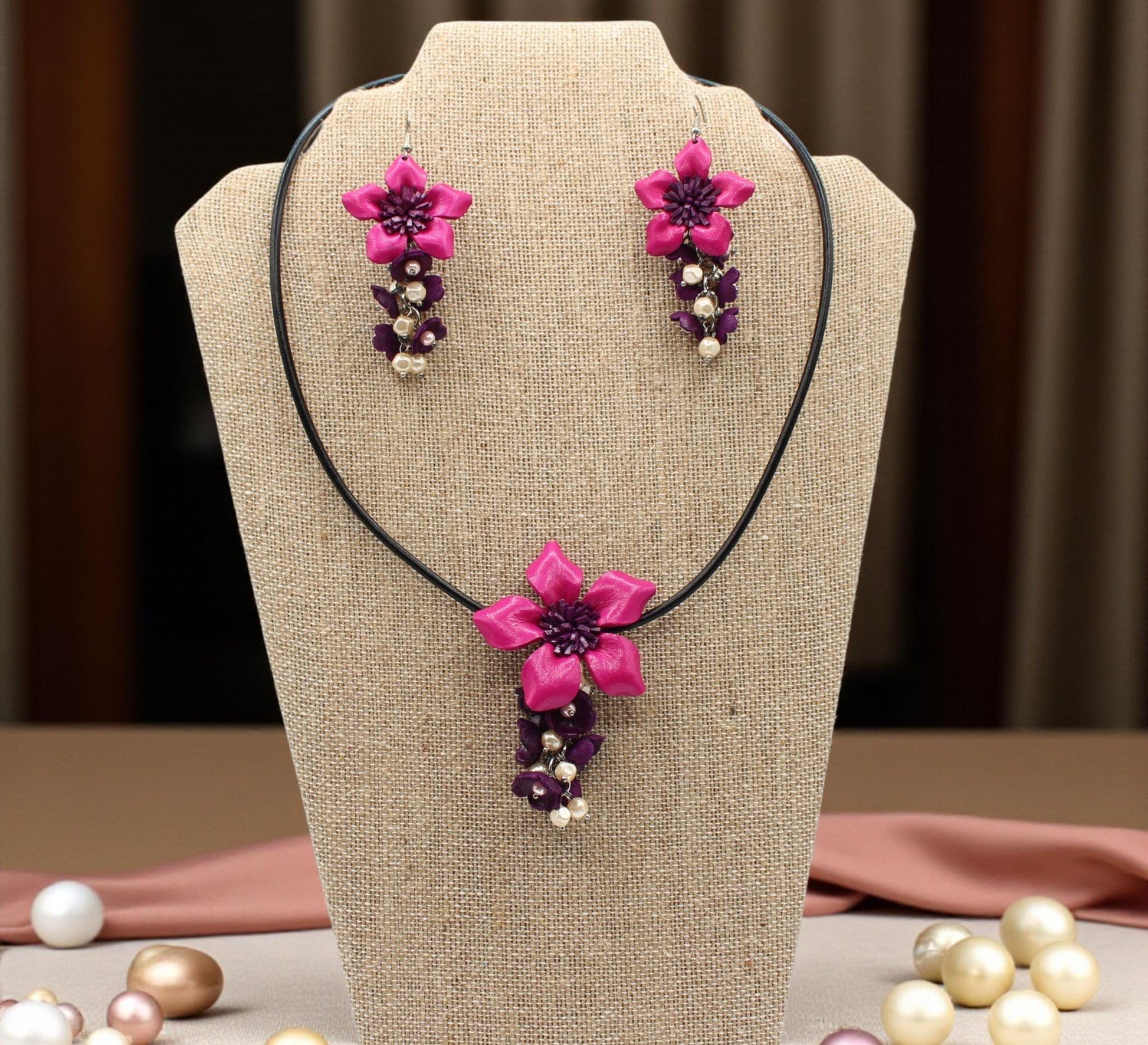 Genuine Handmade Leather Flower Necklace with  Earrings Set Jewelry Set Necklace  Earrings pink
