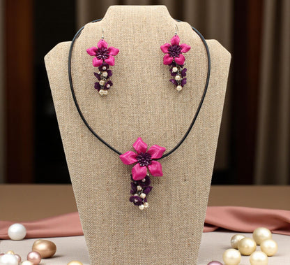 Genuine Handmade Leather Flower Necklace with  Earrings Set Jewelry Set Necklace  Earrings pink