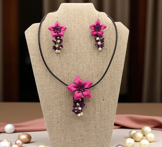 Genuine Handmade Leather Flower Necklace with  Earrings Set Jewelry Set Necklace  Earrings pink