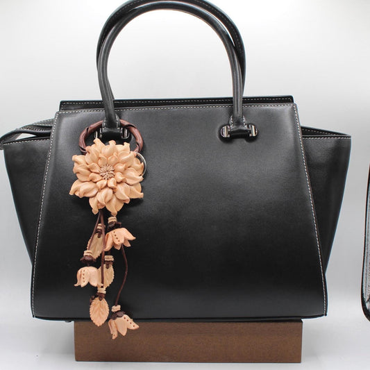 Genuine Handmade Leather Flower Keychain daisy purse charm bag charm natural color